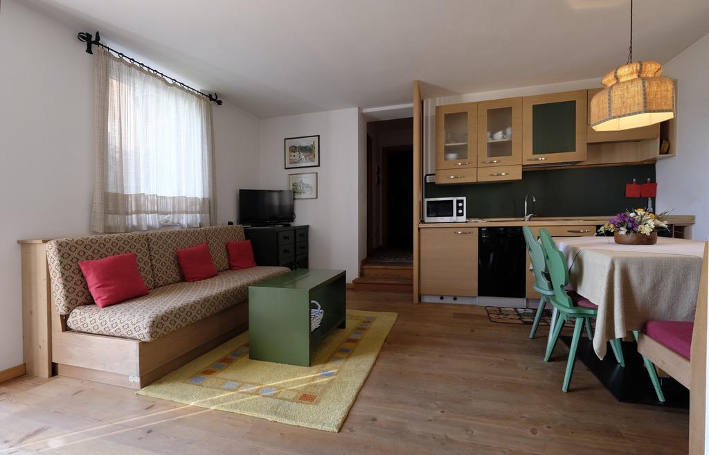 Residenza Bagni & Miramonti Aparthotel Кавалезе Екстериор снимка