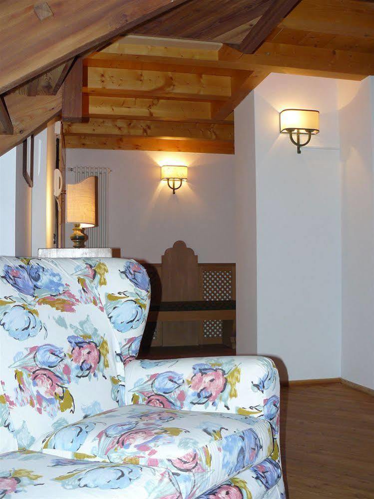 Residenza Bagni & Miramonti Aparthotel Кавалезе Екстериор снимка